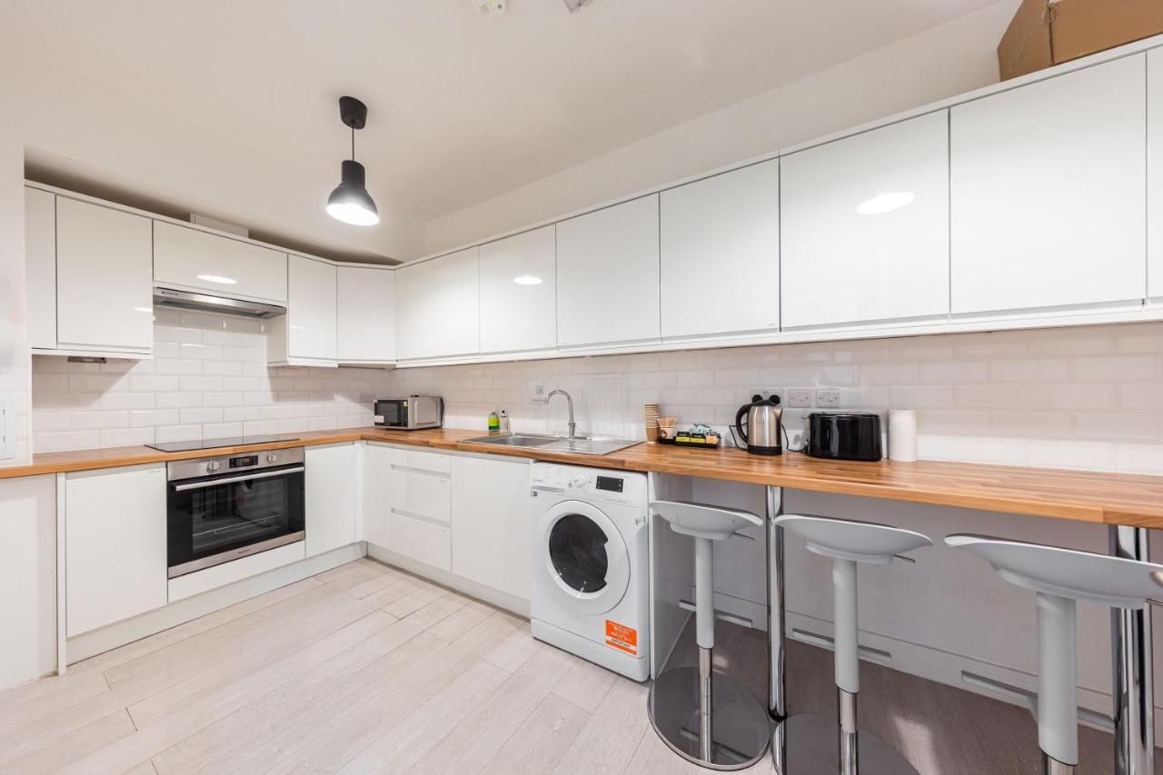 Functional Budget Stay With Wi-Fi And Laundry Facilities Near Tube Station London Exterior photo